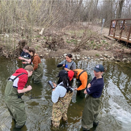 CRRC Hosts Successful First Aquatic Field Sampling Workshop at Waterloo Park
